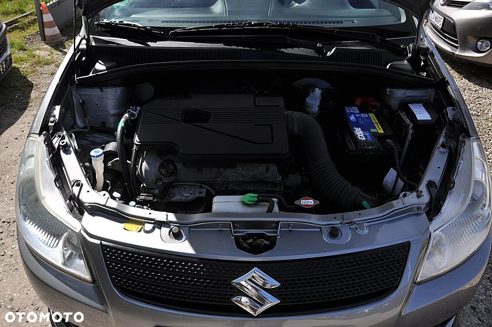Suzuki SX4 - 25