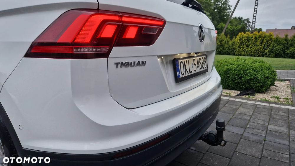 Volkswagen Tiguan 2.0 TDI SCR 4MOTION (BlueMotion Techn.) DSG Trendline - 17