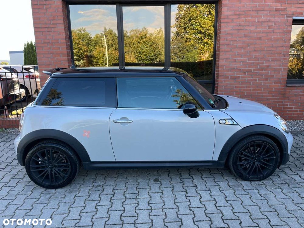 MINI Cooper S Standard - 24