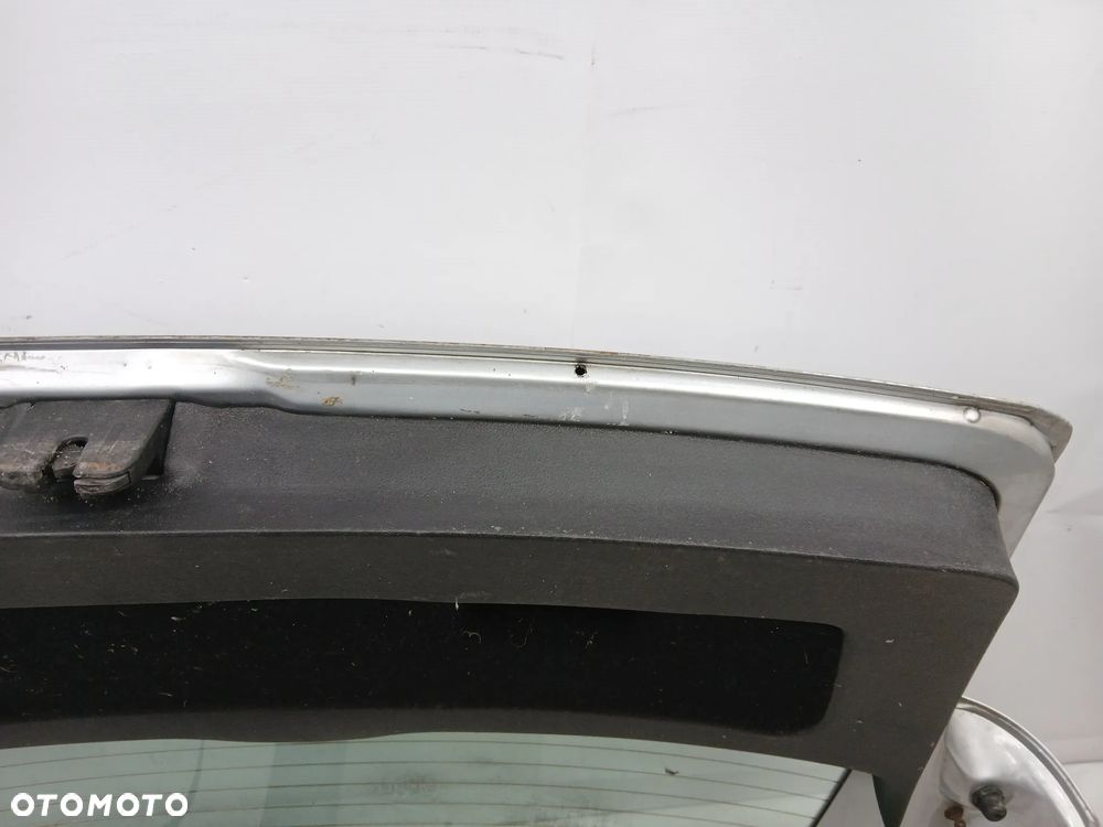 Klapa pokrywa bagażnika VW GOLF IV BORA - 10