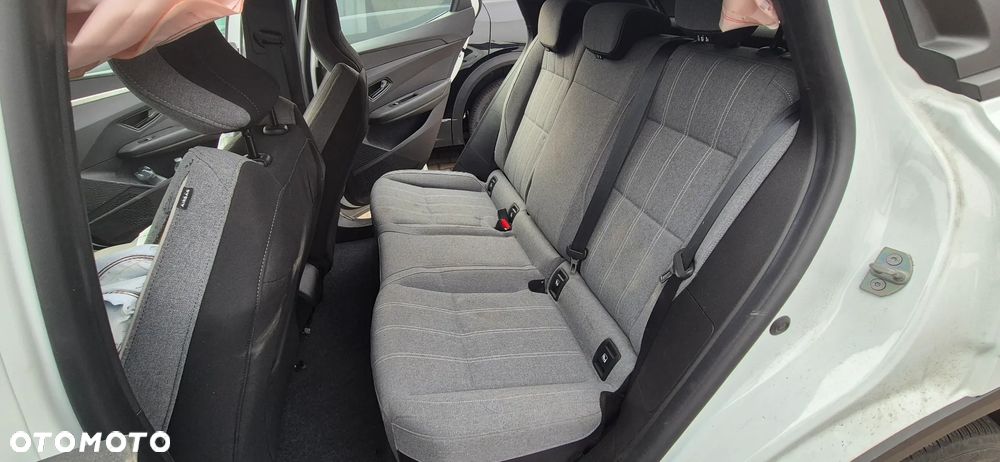 Renault Megane - 30