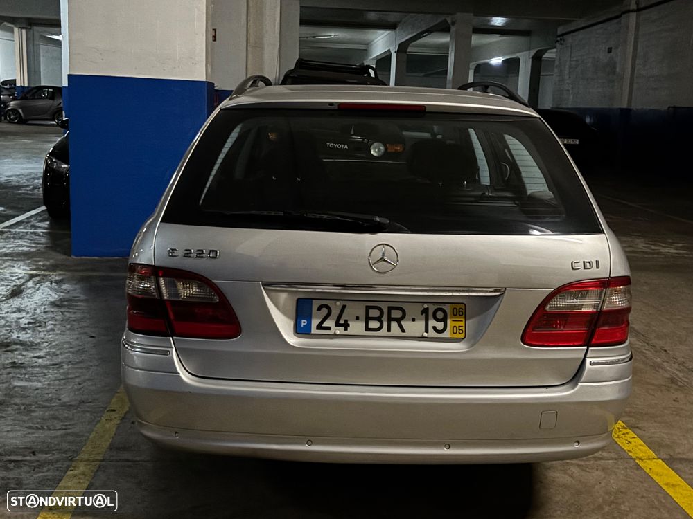 Mercedes-Benz E 220 CDi Avantgarde Aut. - 15