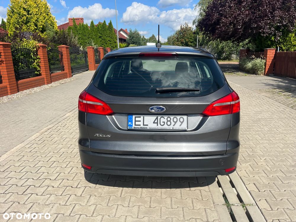 Ford Focus 1.5 TDCi SYNC Edition - 6