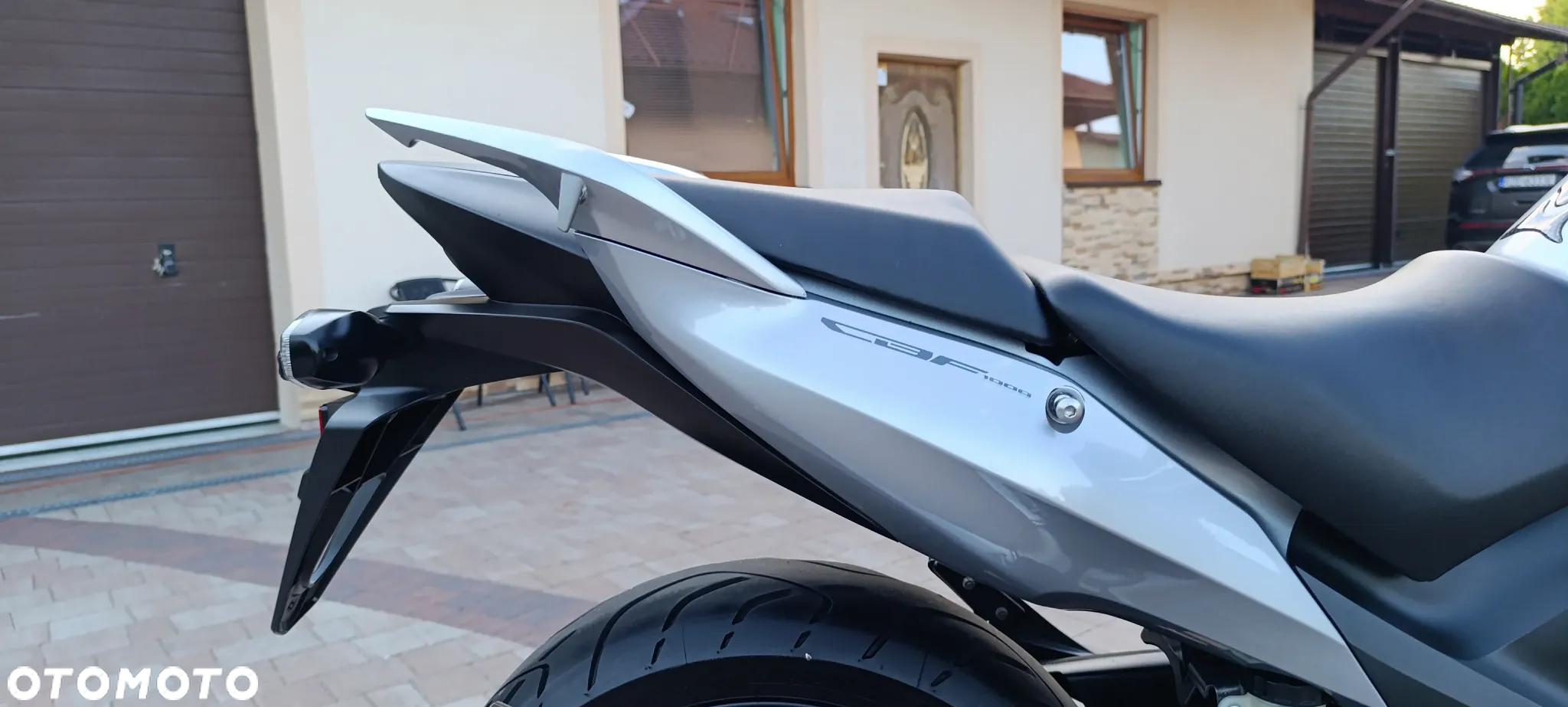 Honda CBF - 24