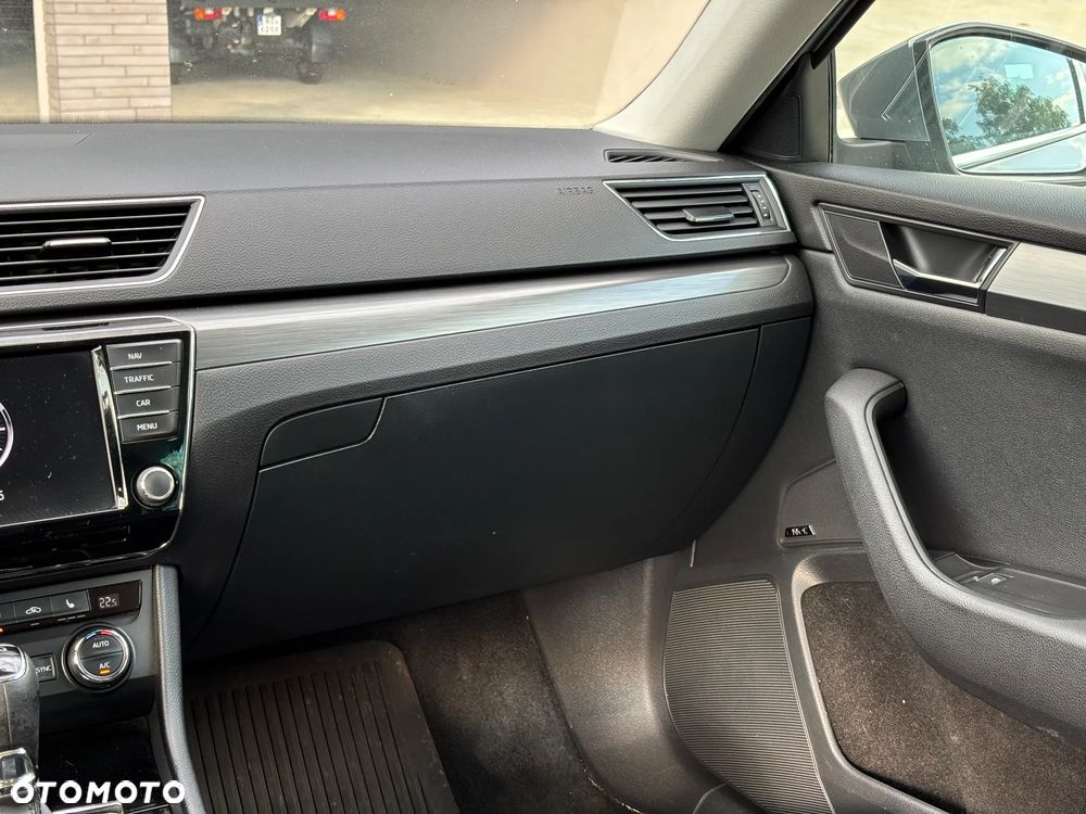 Skoda Superb 2.0 TDI Style DSG - 16