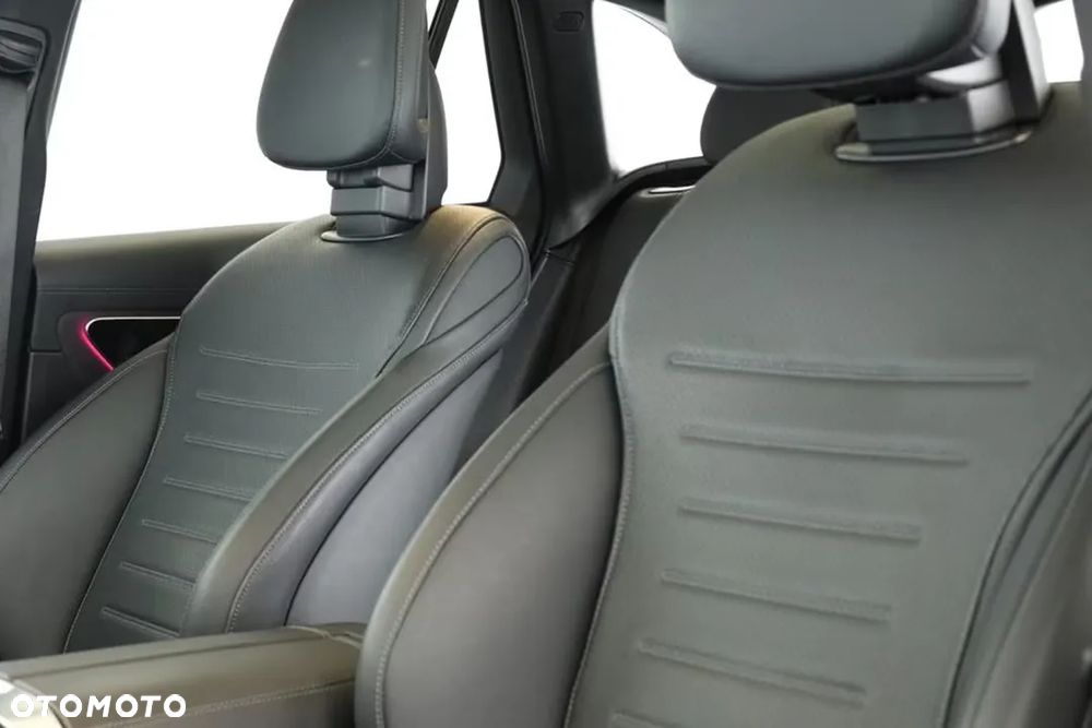 Mercedes-Benz GLC 200 4-Matic - 11