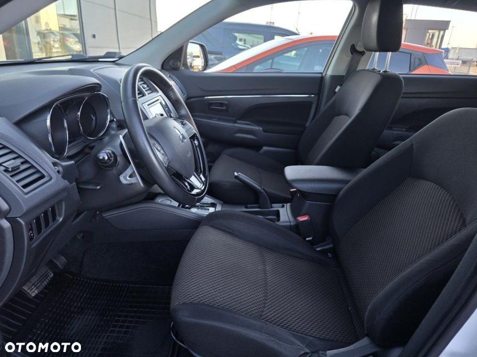 Mitsubishi ASX - 28