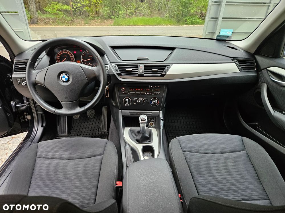 BMW X1 sDrive18i - 6