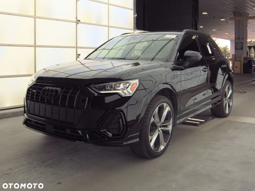 Audi Q3 45 TFSI Quattro S tronic S line - 2