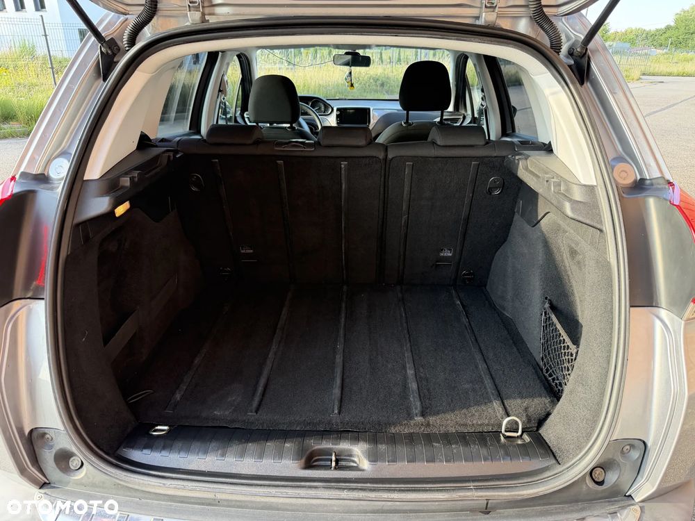 Peugeot 2008 120 VTI Automatik Active - 6