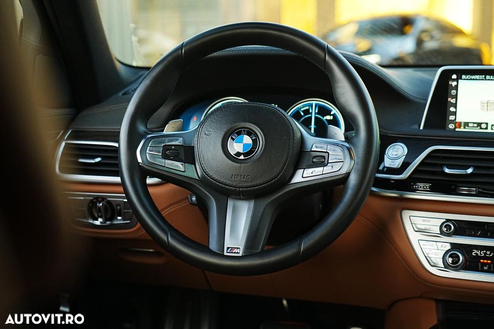 BMW Seria 7 730d xDrive - 18