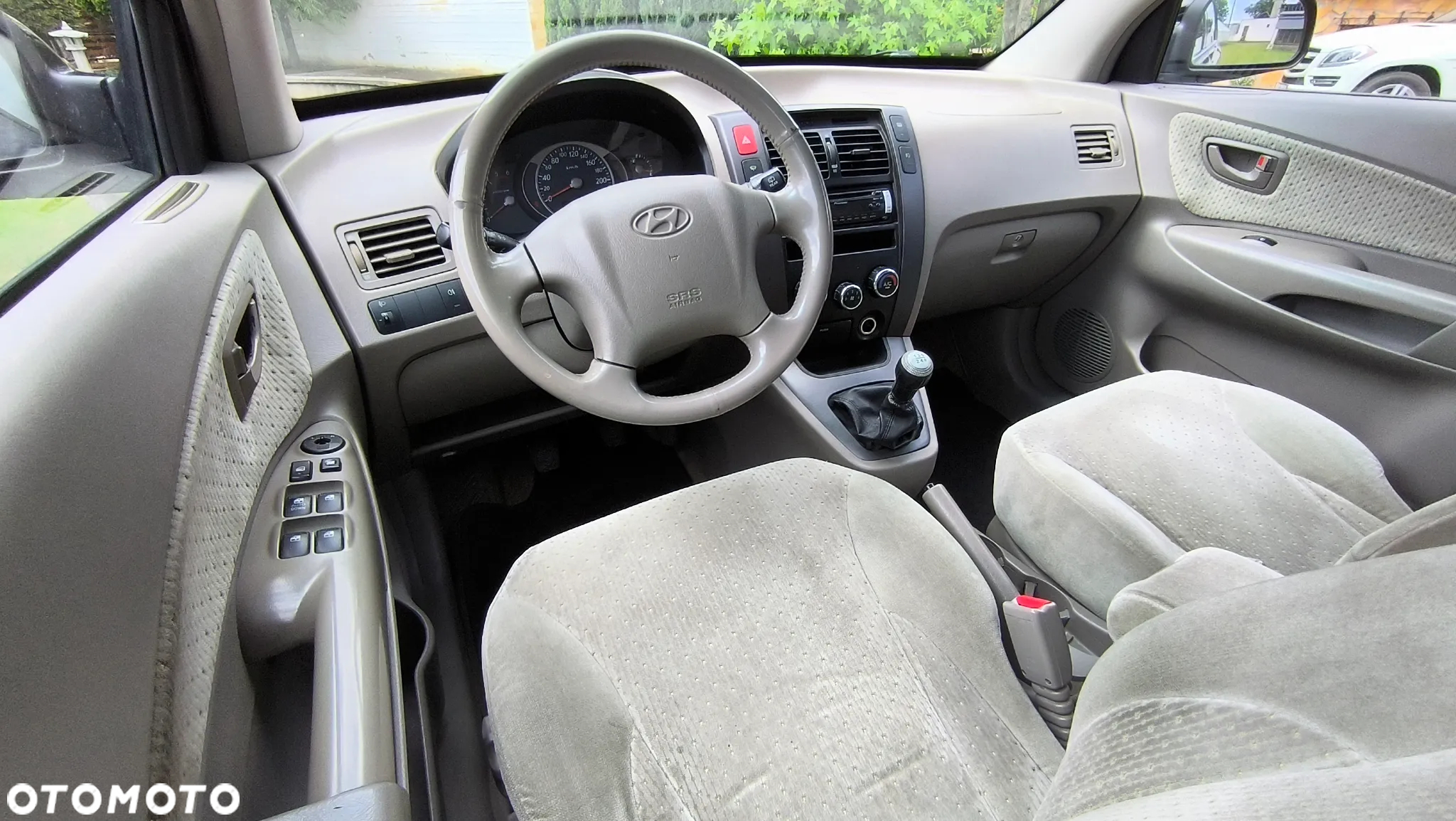 Hyundai Tucson 2.0 CRDi 2WD GLS - 11