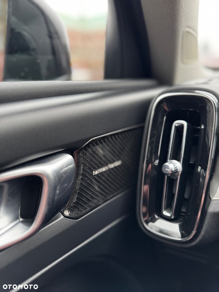 Volvo XC 40 T3 Inscription - 23