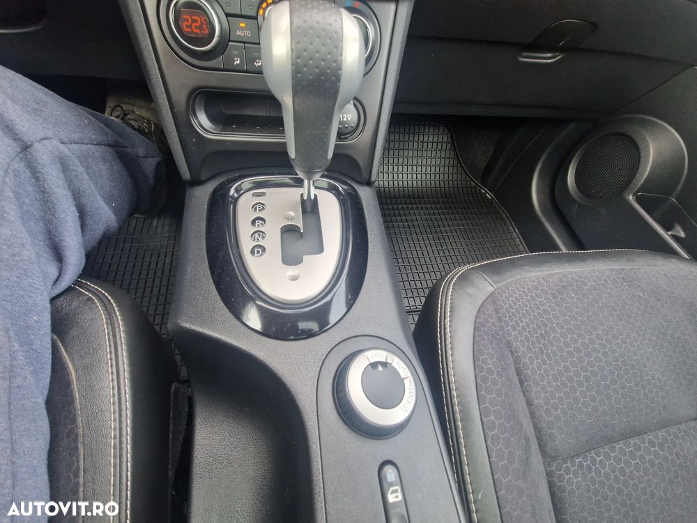 Nissan Qashqai 2.0 DCI 4 x 4 DPF Aut 360 - 26