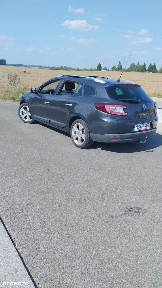 Renault Megane TCe 130 Dynamique - 5