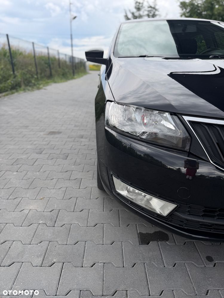 Skoda RAPID 1.2 TSI Active - 27