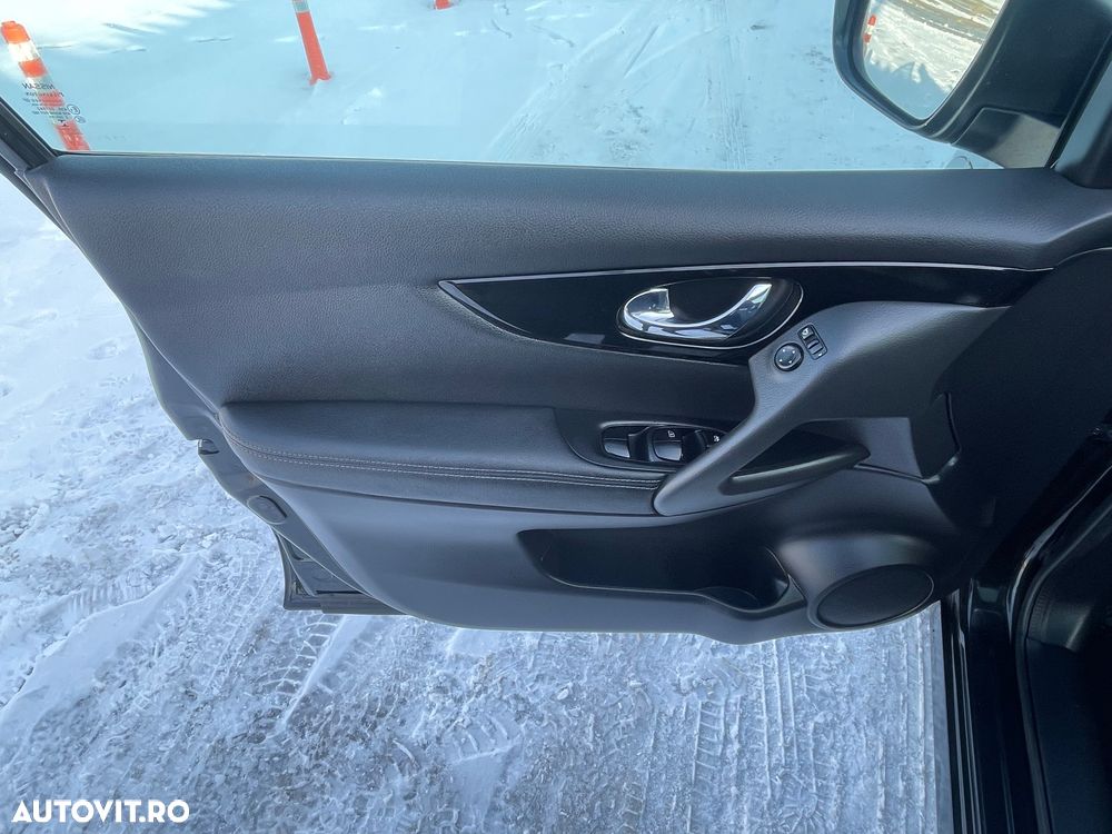 Nissan Qashqai 1.6 DCI Xtronic TEKNA - 29