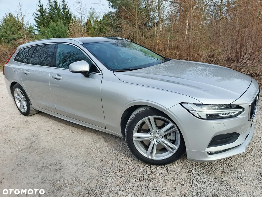 Volvo V90 D5 AWD Momentum - 2