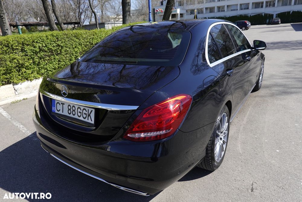 Mercedes-Benz C - 6