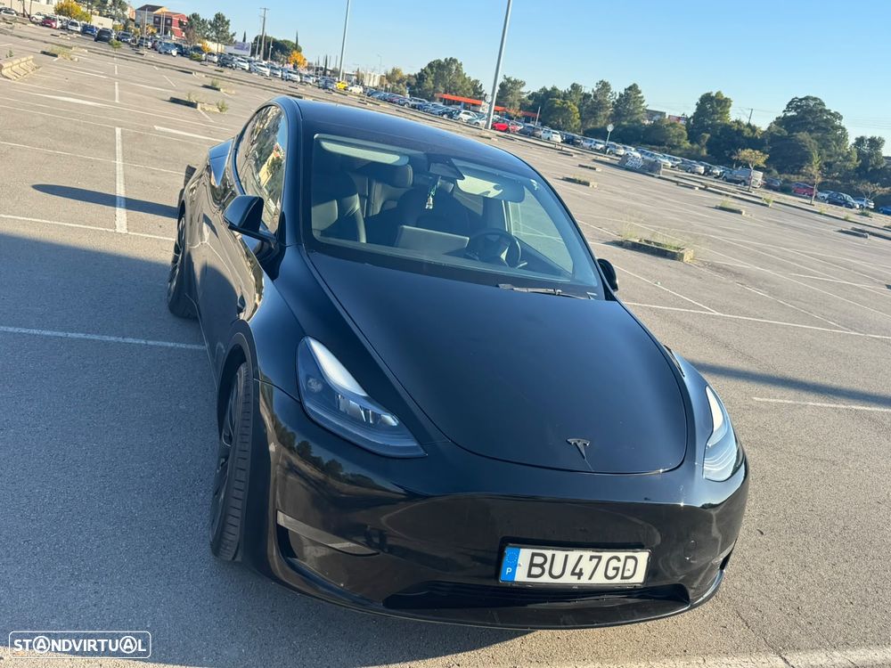 Tesla Model Y Performance Dual Motor AWD - 43