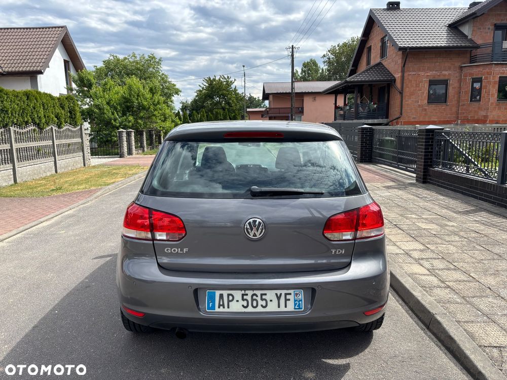 Volkswagen Golf 1.6 TDI DPF BlueMotion Technology Comfortline - 7