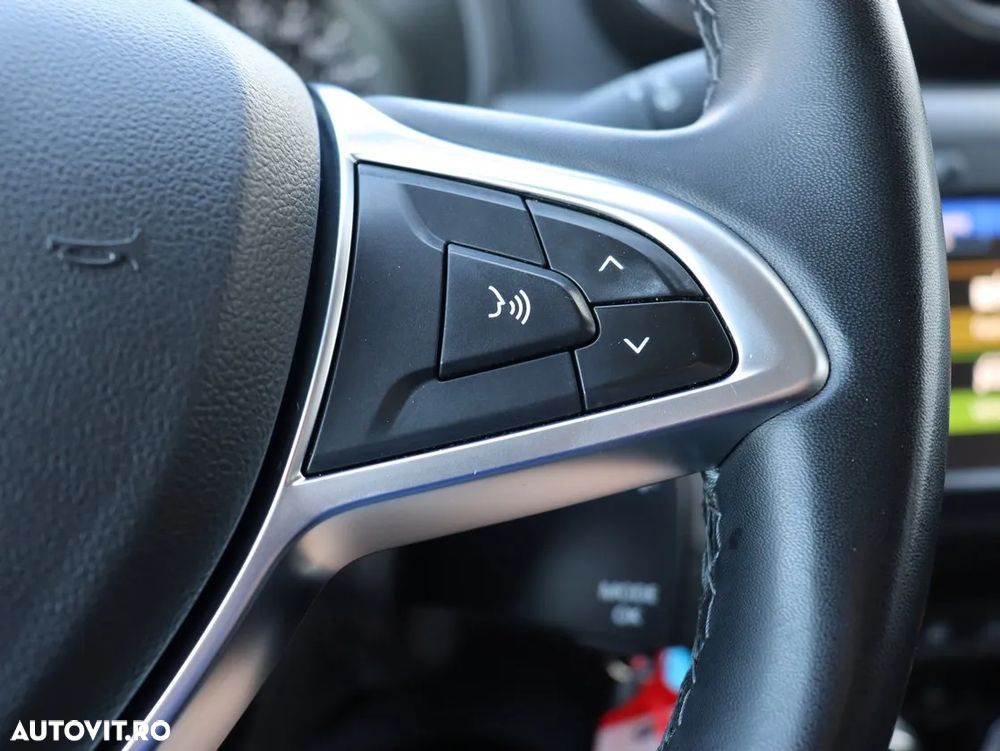 Dacia Duster 1.5 Blue dCi 4WD Prestige jante 17" - 14