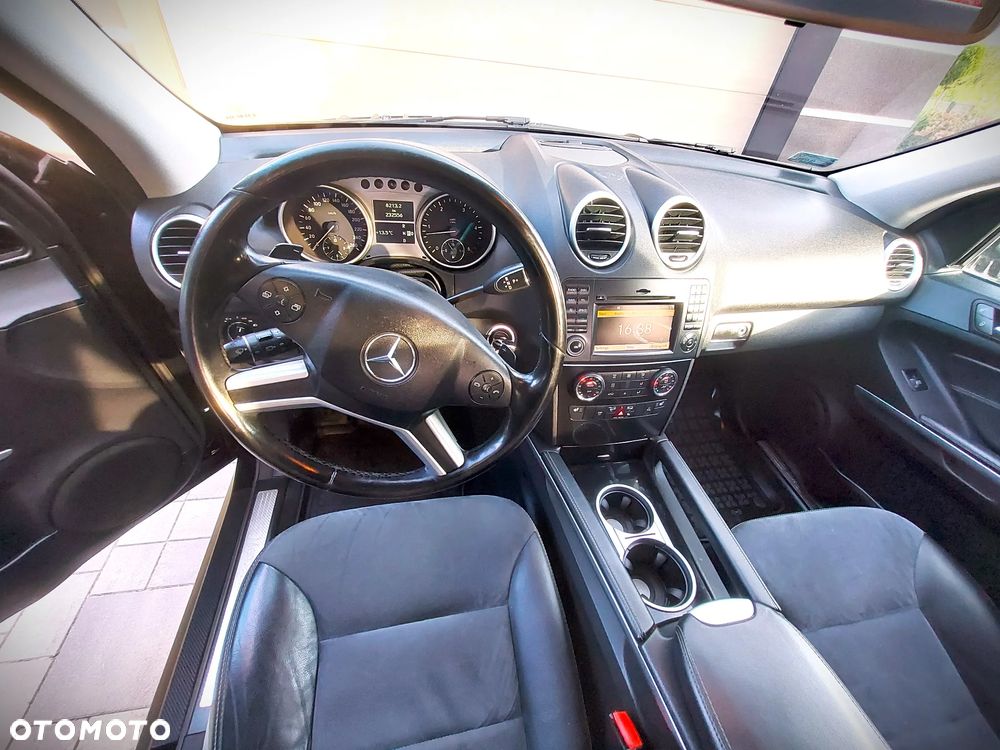 Mercedes-Benz ML 300 CDI BlueEff 4-Matic - 14