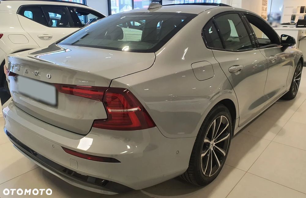 Volvo S60 B4 B Ultimate Dark - 2
