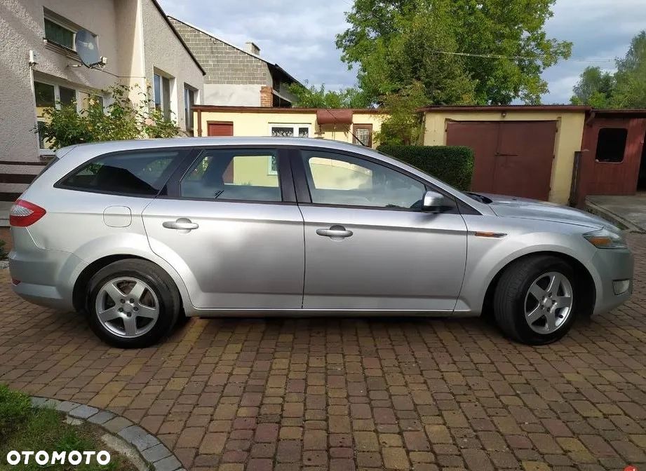 Ford Mondeo 2.2 TDCi Black Magic - 10