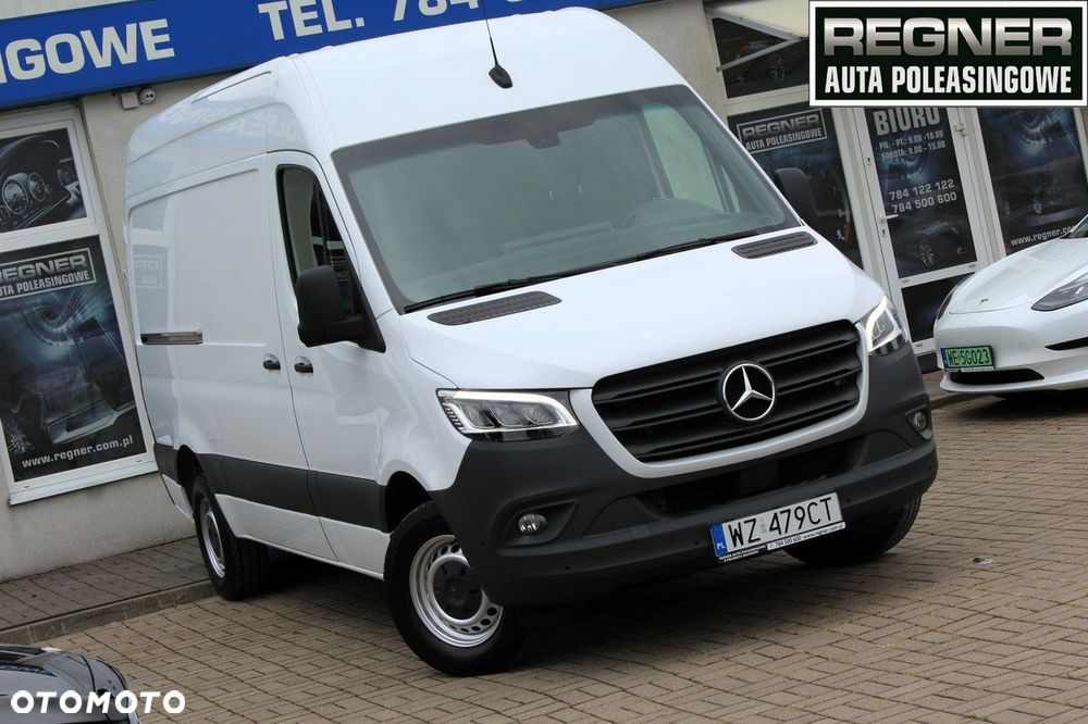 Mercedes-Benz Sprinter - 1