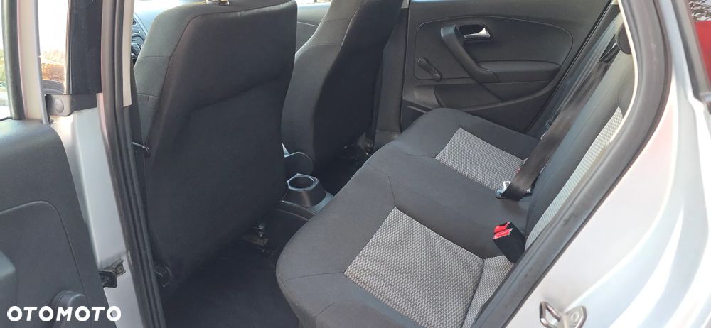 Volkswagen Polo - 14