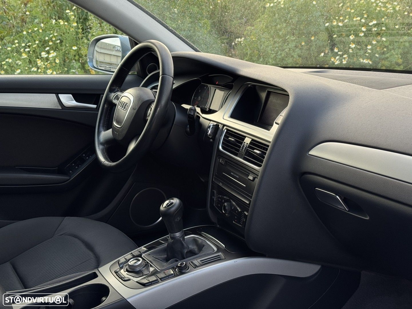 Audi A4 Avant 2.0 TDI exclusive - 23