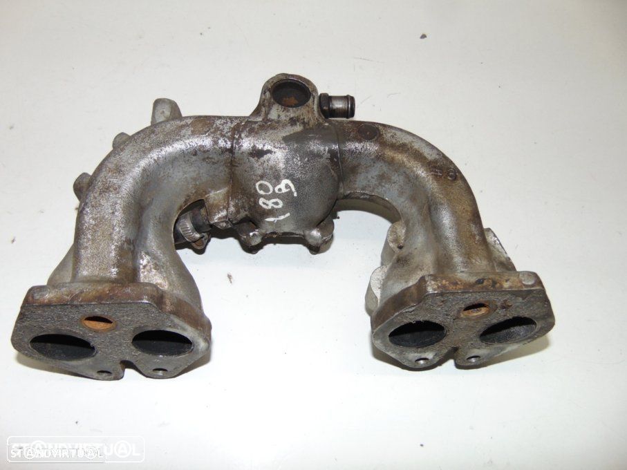 Datsun 180B - colector de admissão - 1