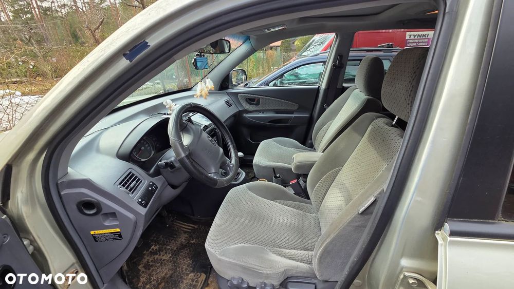 Hyundai Tucson 2.0 CRDi 2WD GLS - 6