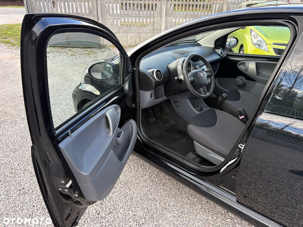 Toyota Aygo Cool - 17