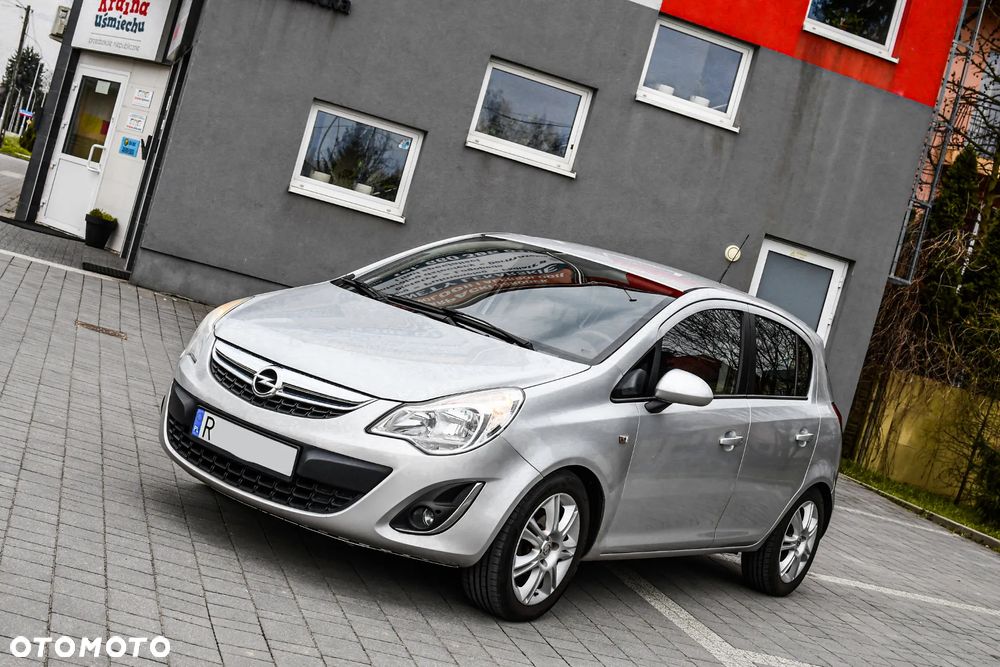 Opel Corsa 1.3 CDTI Cosmo - 1
