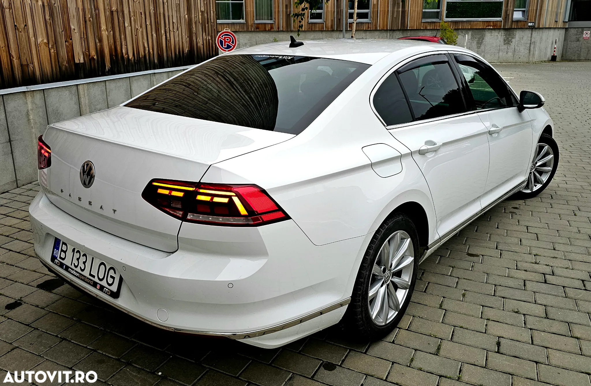 Volkswagen Passat Variant 1.5 TSI ACT OPF DSG Comfortline - 3