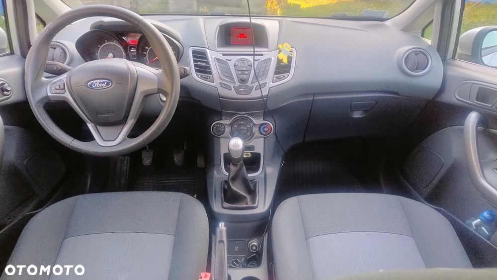 Ford Fiesta 2010 photo 5