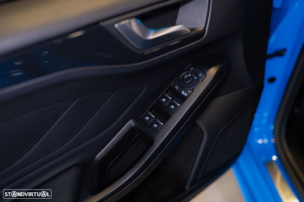 Ford Focus 2.3 EcoBoost S&S ST X - 24