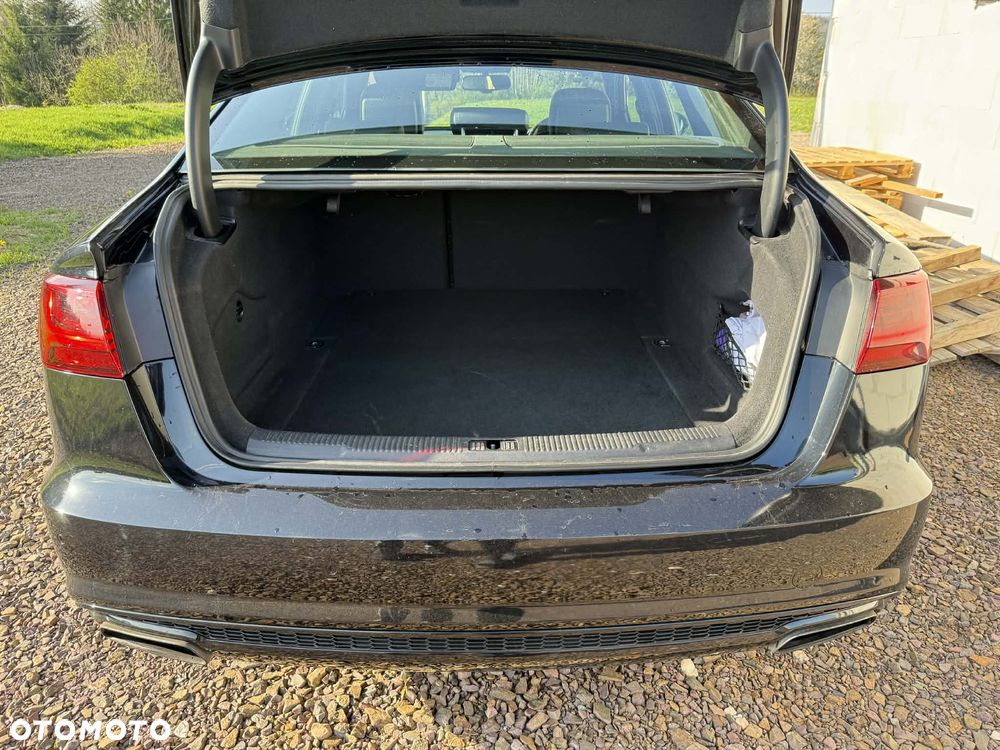 Audi A6 Limousine 2.0 TDI Quattro S tronic - 12