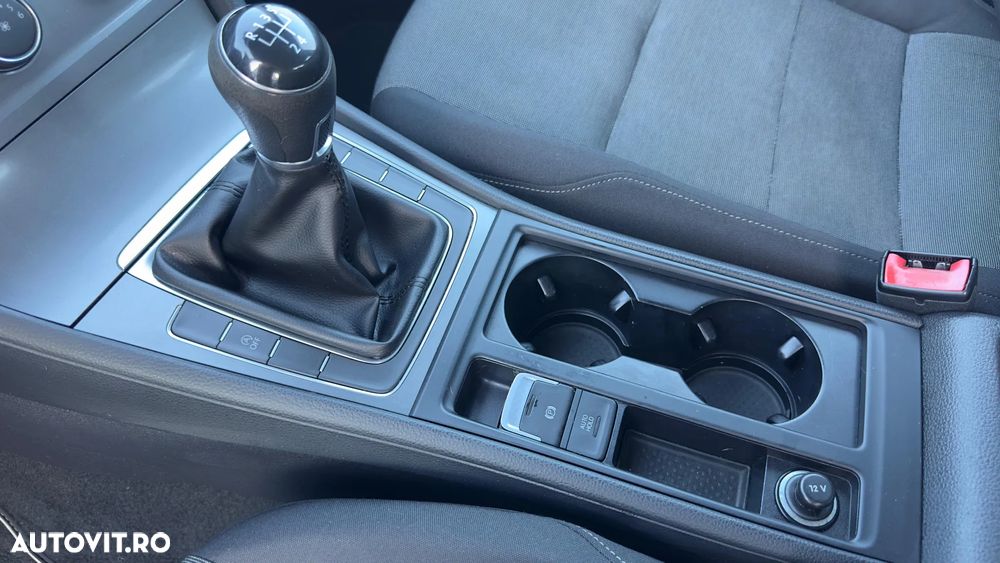 Volkswagen Golf 1.2 TSI BlueMotion Technology Trendline - 15