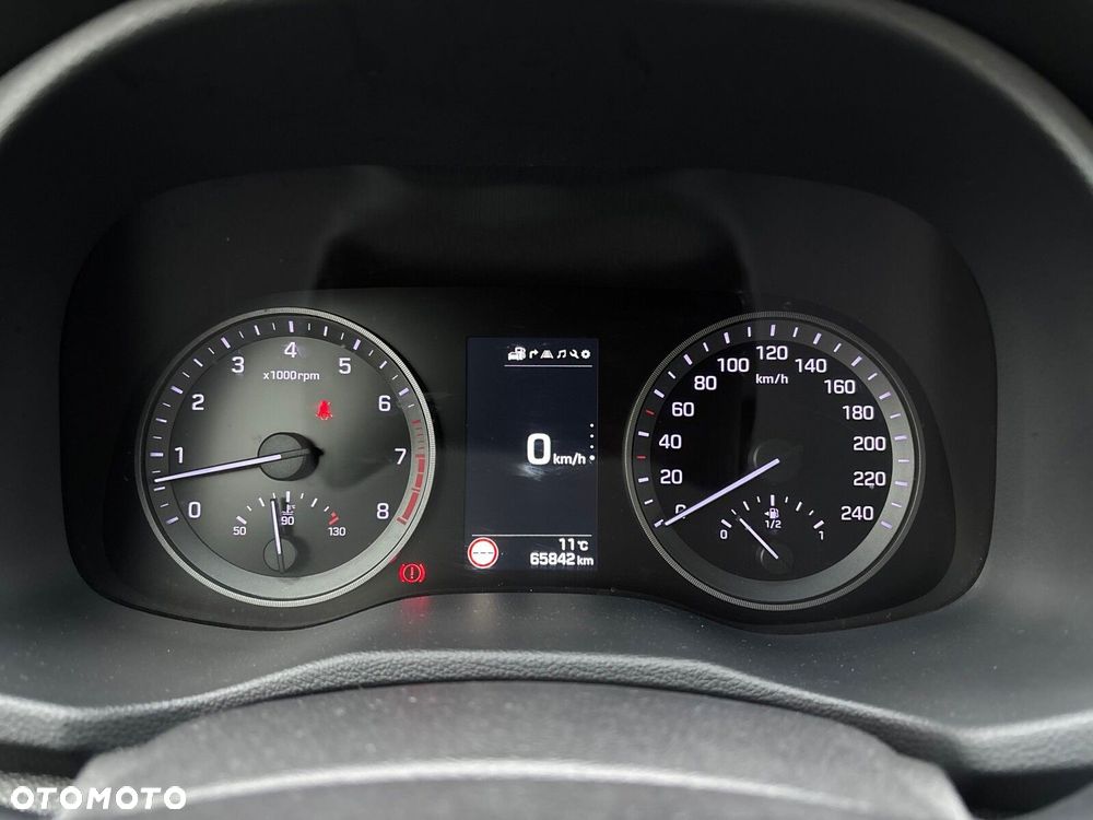 Hyundai Tucson 1.6 GDI BlueDrive Style 2WD - 18