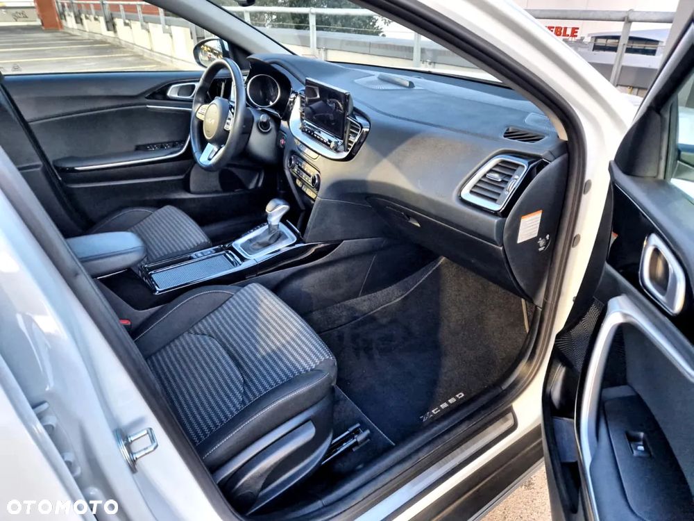 Kia XCeed 1.6 GDI PHEV Business Line DCT - 21