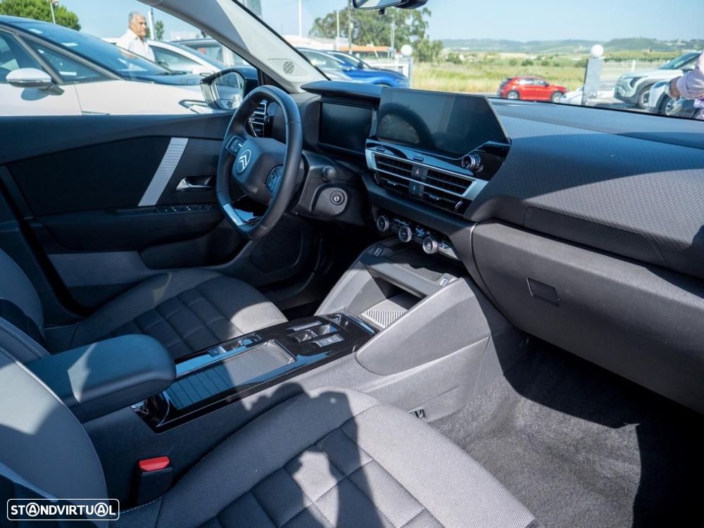 Citroën e-C4 X PLUS - 17