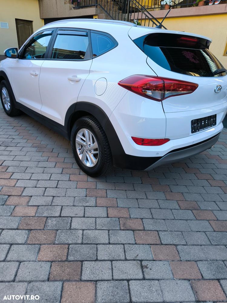 Hyundai Tucson 2.0 CRDI 4WD Advantage - 3