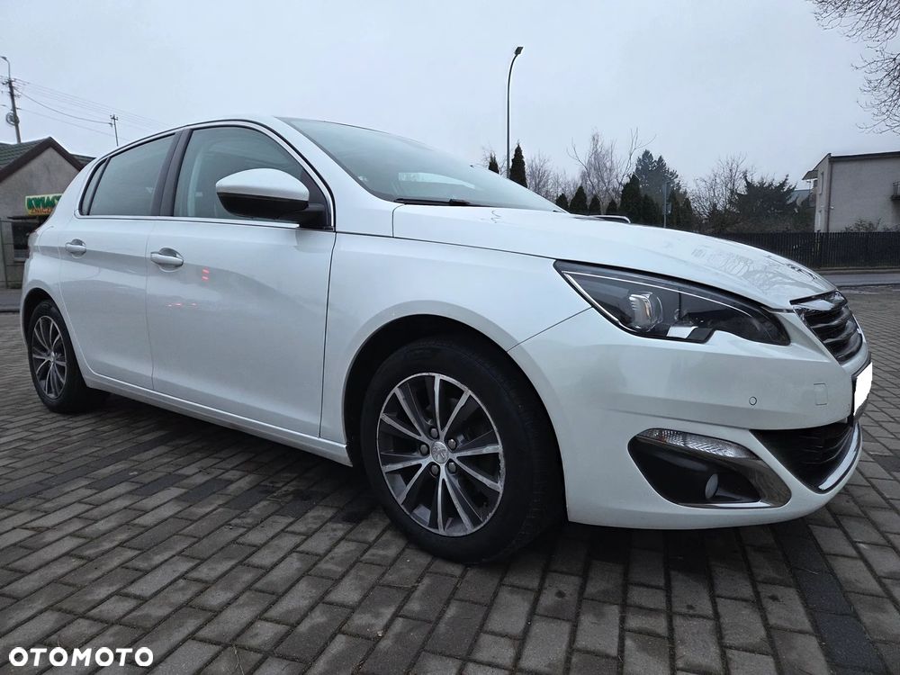 Peugeot 308 125 THP Allure - 3