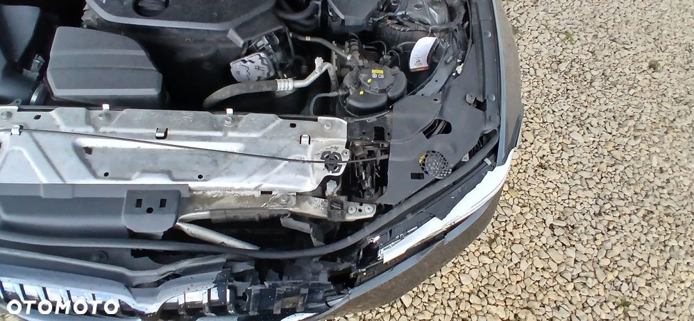 BMW Seria 3 318d Sport Line - 20