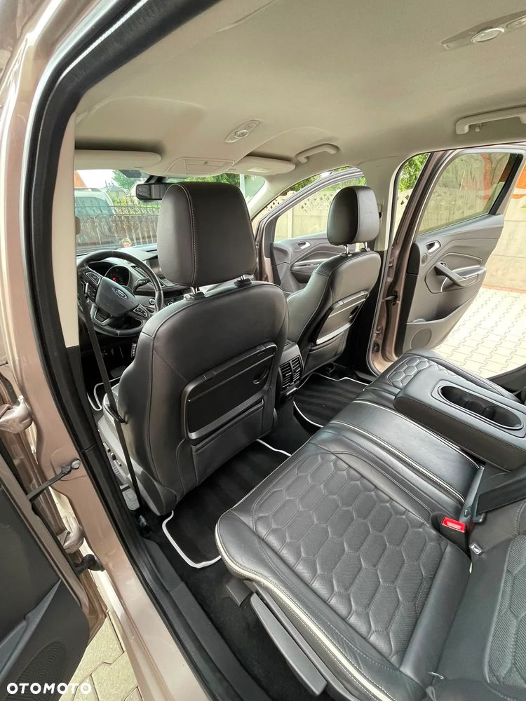 Ford Kuga 2.0 TDCi 4x4 Vignale - 9