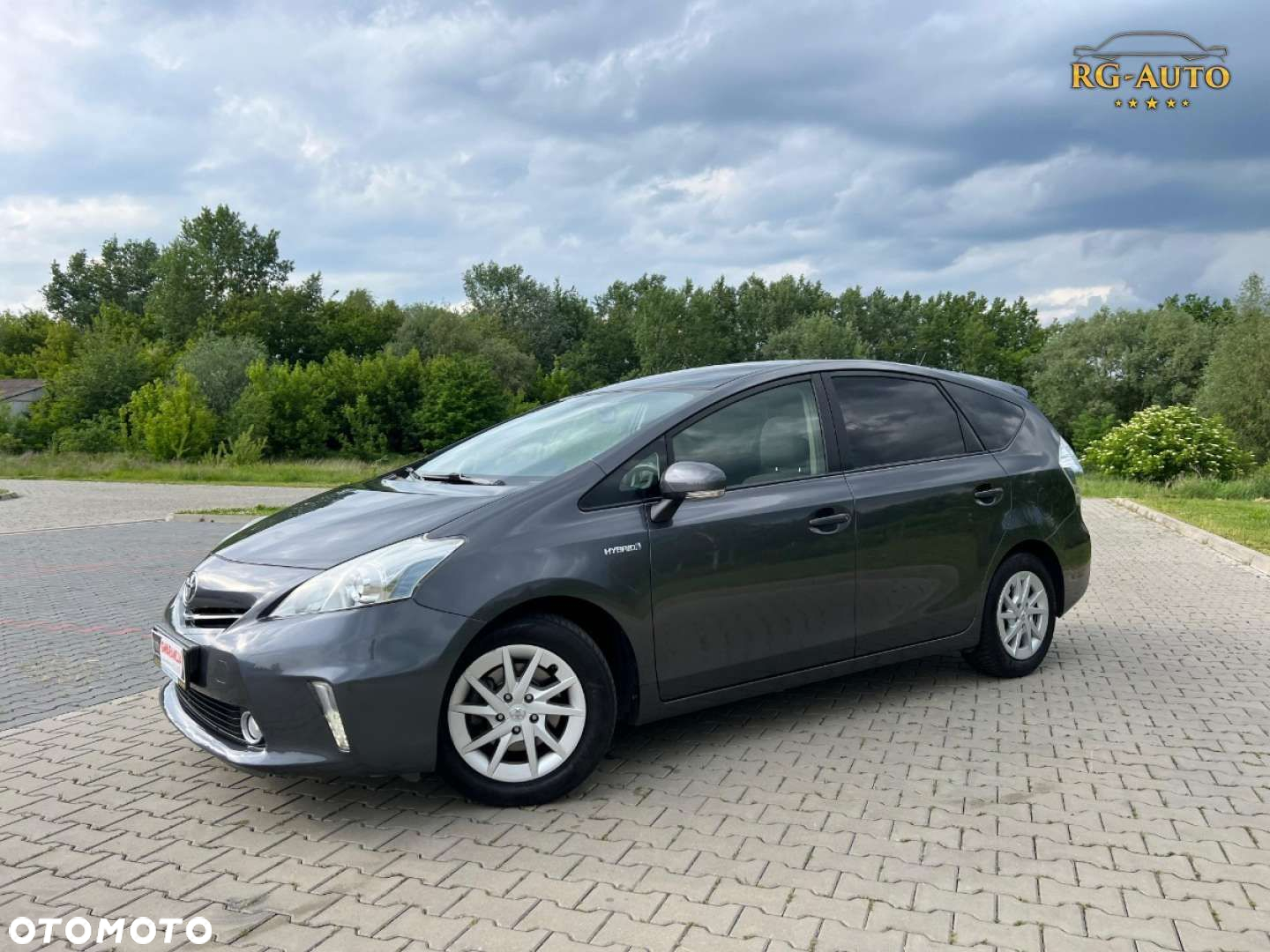 Toyota Prius+ - 14