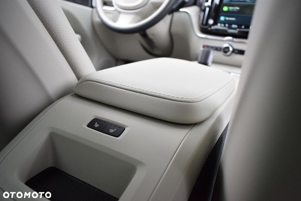 Volvo XC 60 - 18